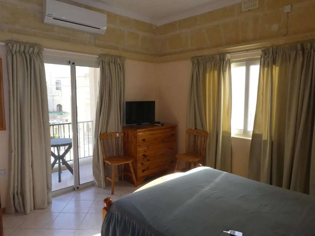 Room, San Antonio Guest House, Gozo