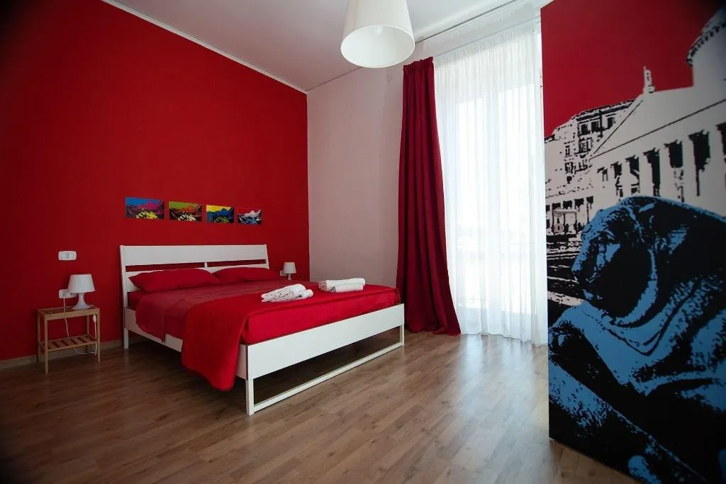 Room, B&B Tarumbò, Naples