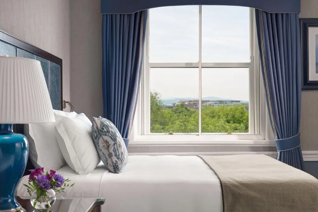 Room, The Shelbourne, Autograph Collection, Dublin