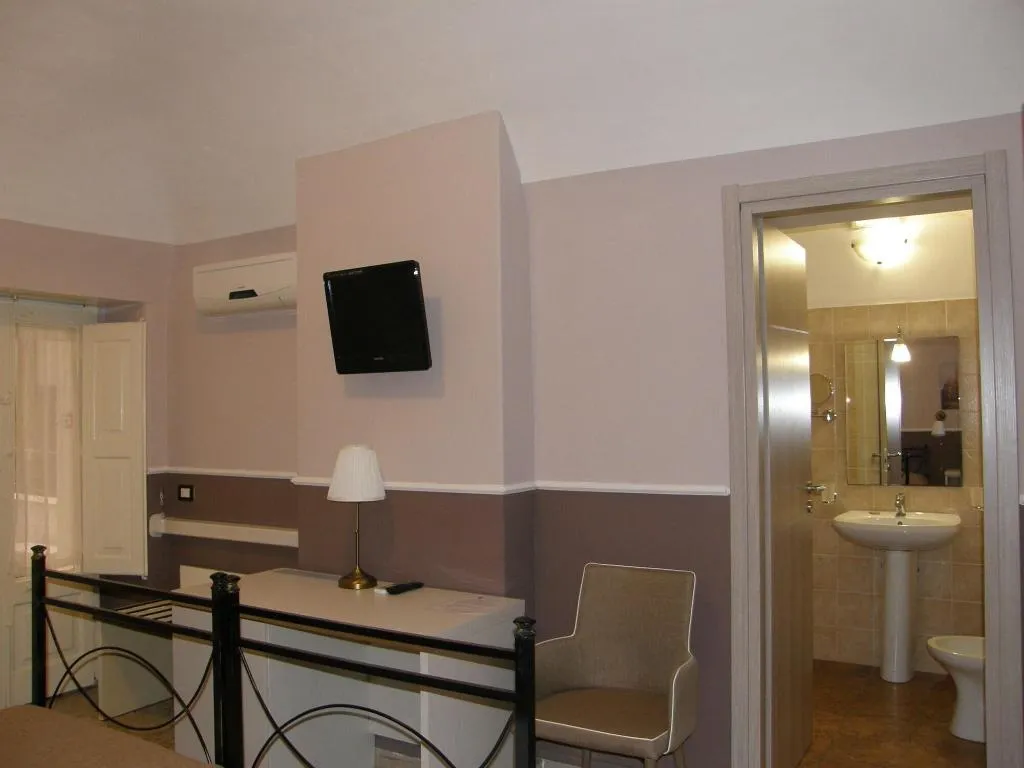 Room, Gattopardo House, Catania