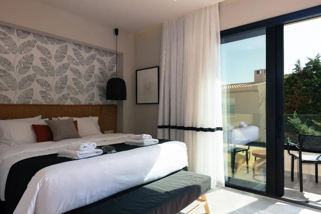 SUITE SUPERIOR TWO DOUBLE BEDS Room, Chapter 02 Gallery Suites, Crete
