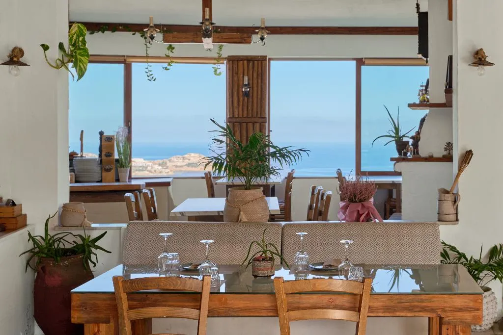 Restaurant, Spiros-Soula Family Hotel & Thematic Suites, Crete