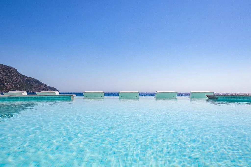 Pool, Konstantinos Palace, Rhodes