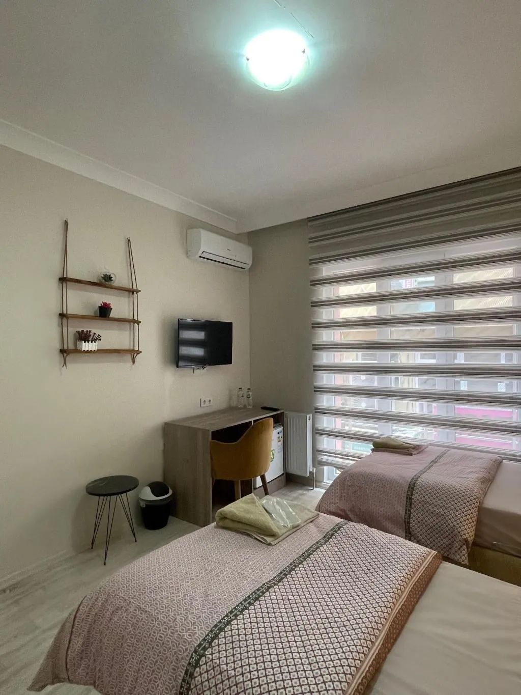 Room, Tekinler Otel, Izmir