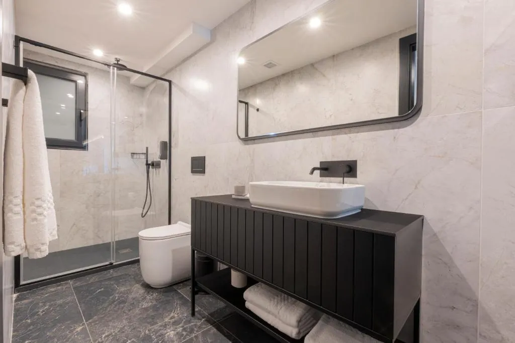 JUNIOR SUITE CITY VIEW Room, The Londoner Hotel St. Julians, Malta