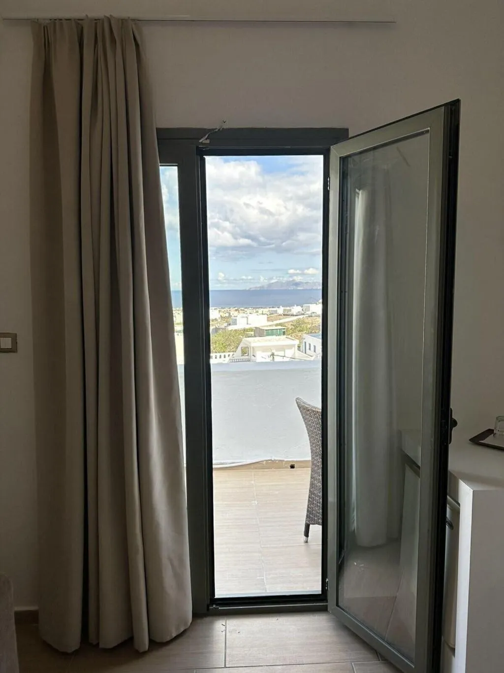 Room, Olympic, Santorini