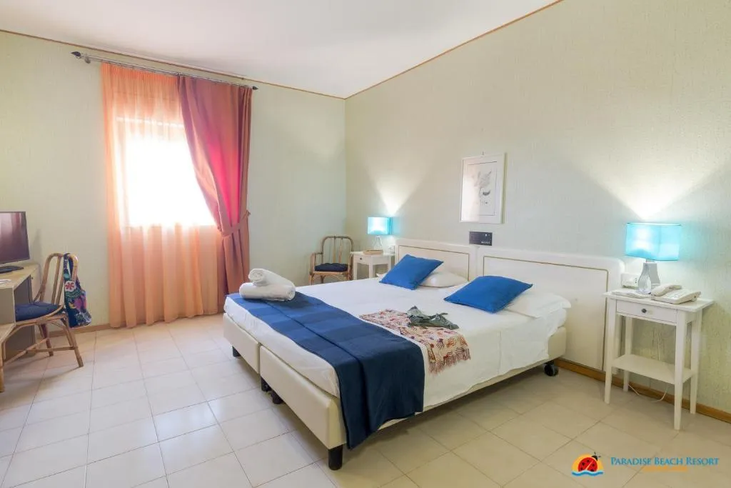 QUADRUPLE STANDARD Room, Paradise Beach Resort, Palermo