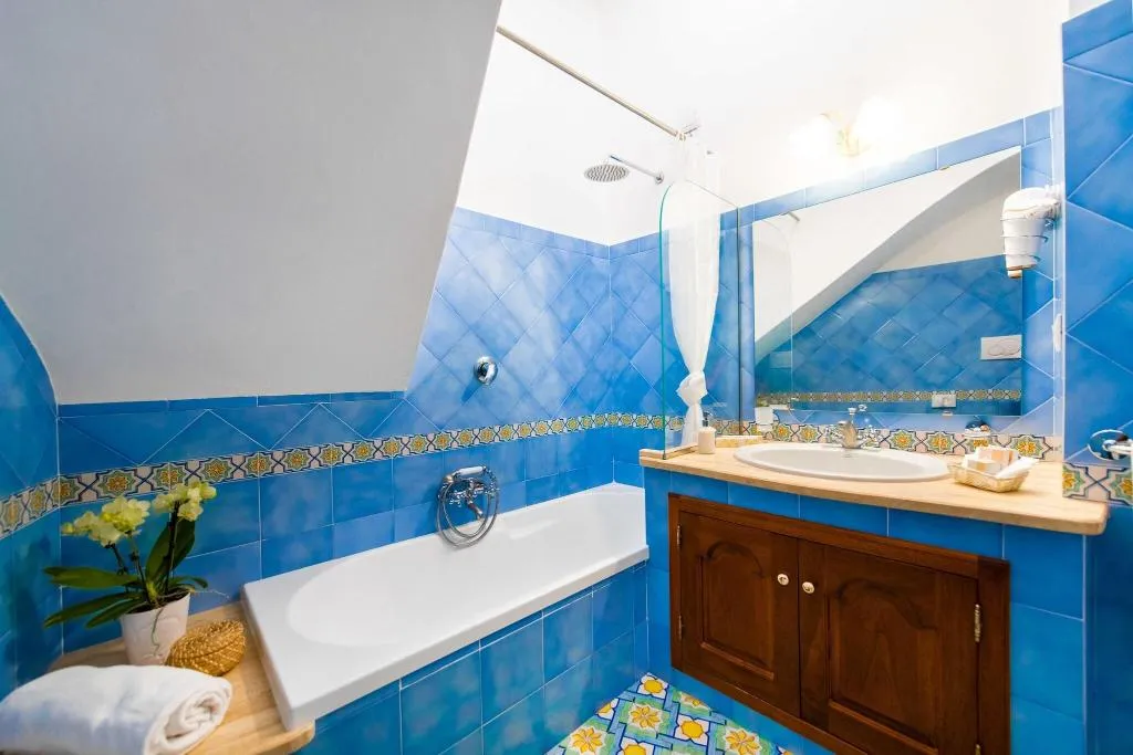 DOUBLE SUPERIOR SEA VIEW Room, Pensione Casa Guadagno, Naples
