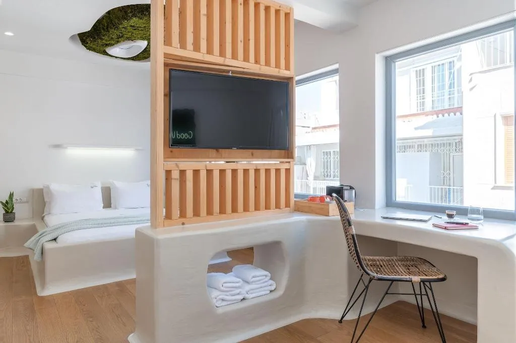 Room, Lofus Bio Suites, Athens