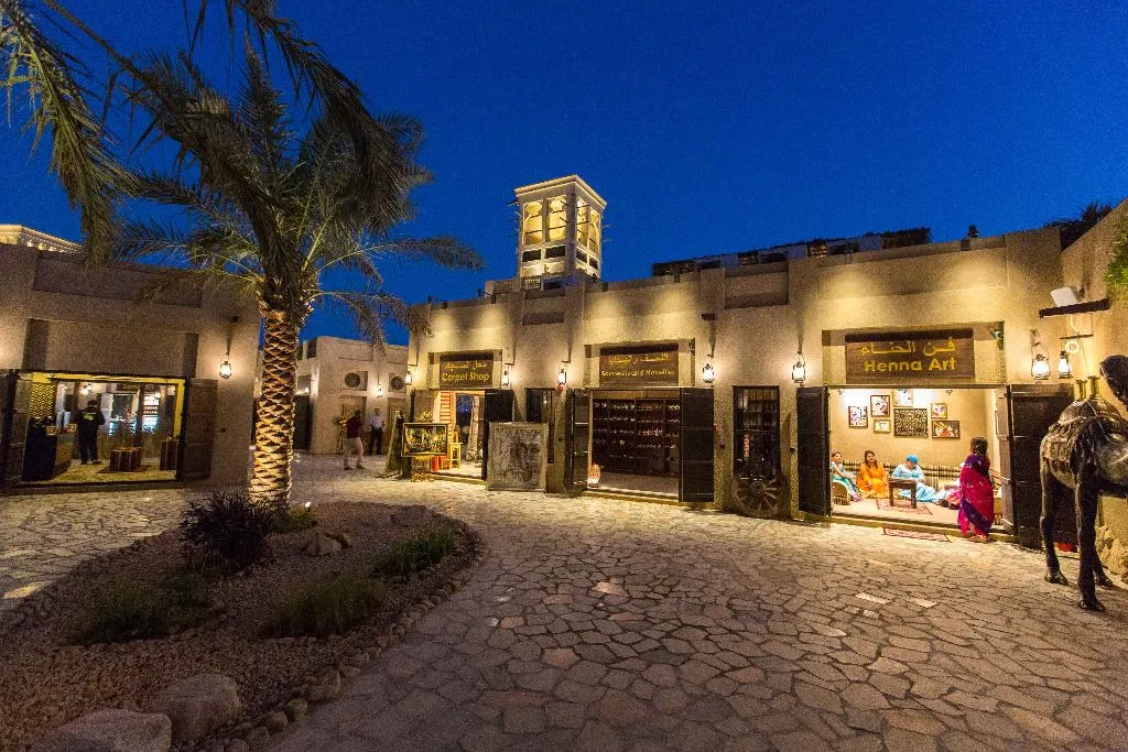 Sports and Entertainment, Qasr Al Sultan Boutique Hotel, Dubai