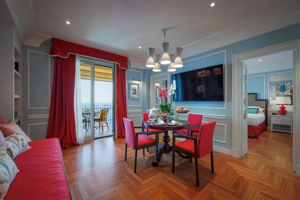 SUITE THREE BEDS Room, Grand Hotel San Pietro, Taormina