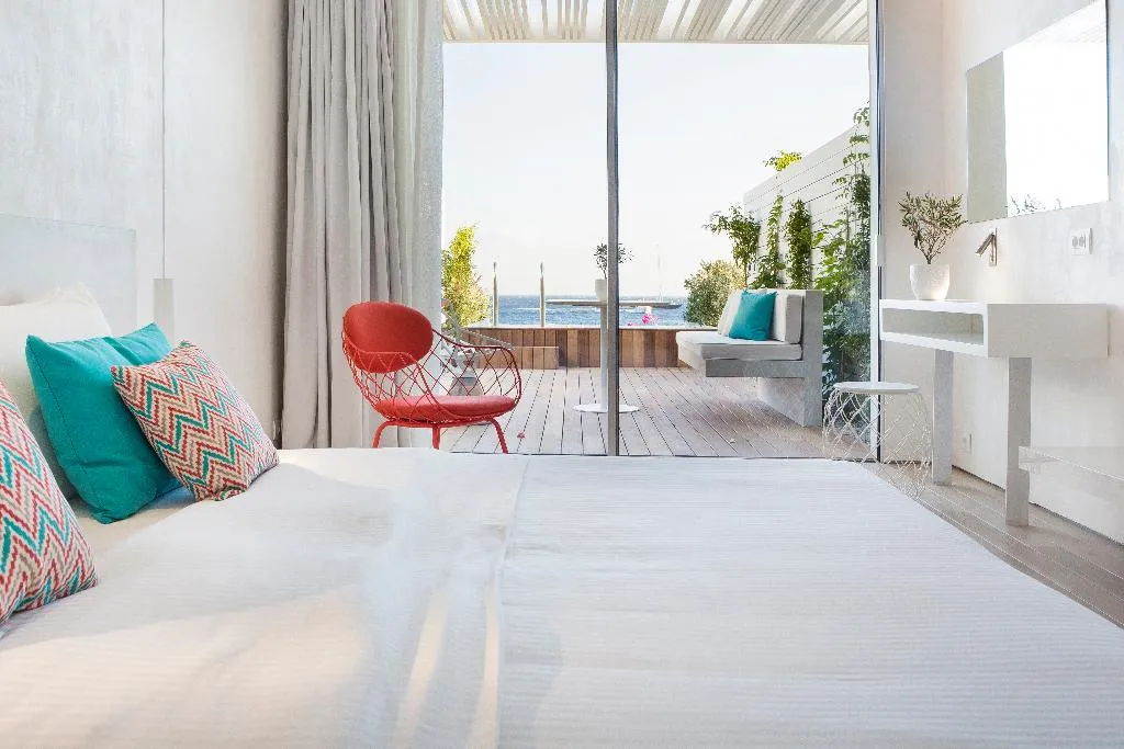 SUITE SEA VIEW Room, Mykonos Dove beach hotel, Mykonos