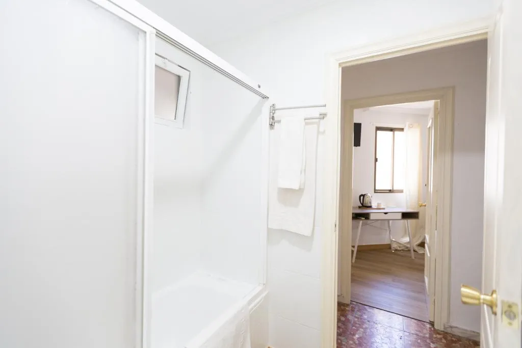 DOUBLE Private external bathroom Room, Hostal San Miguel by Croma, Costa Del Sol