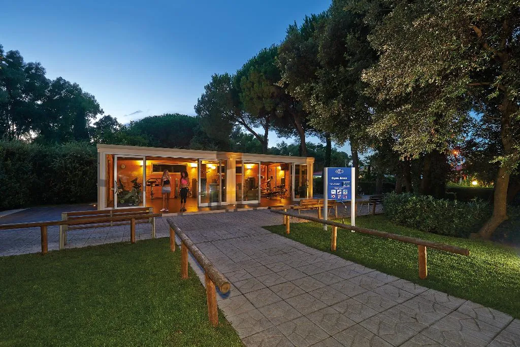 Sports and Entertainment, Baia Domizia Camping Village, Naples