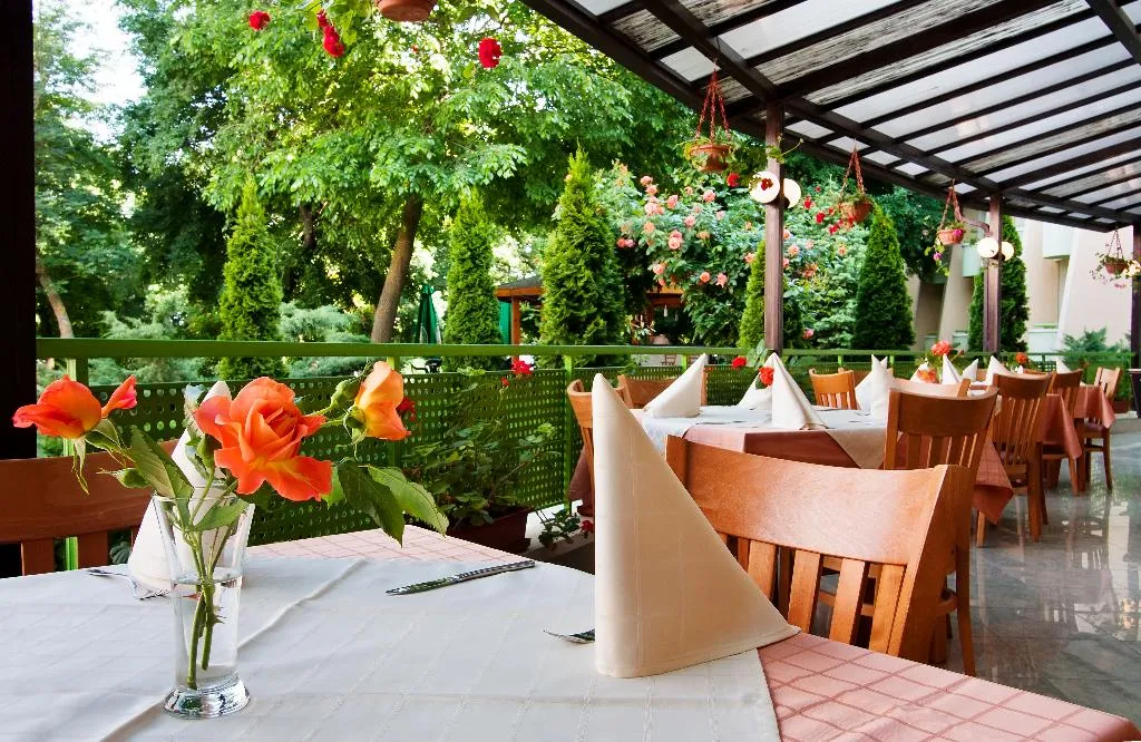 Restaurant, Ljuljak, Varna