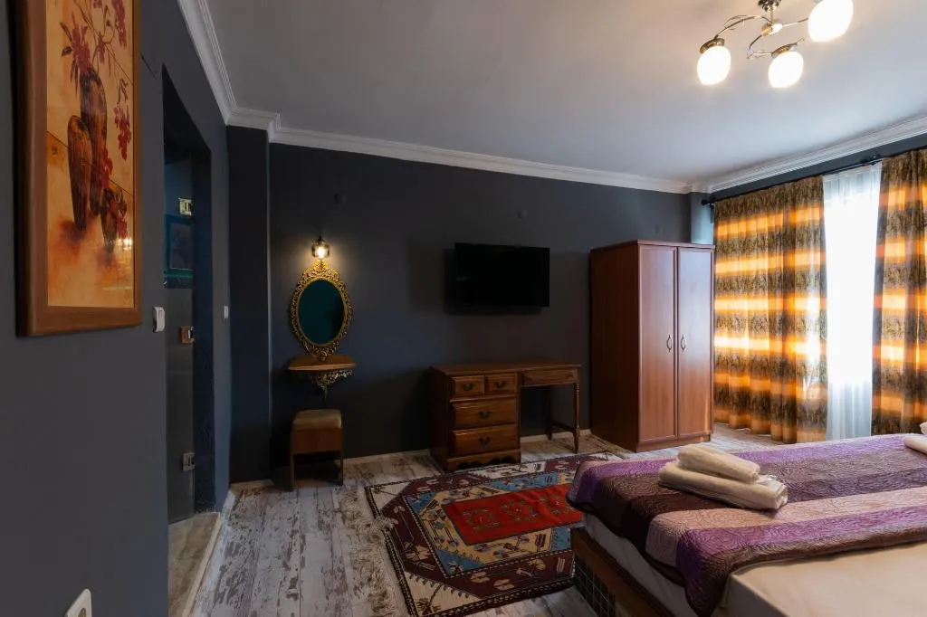 Room, Rebetika Boutique, Izmir