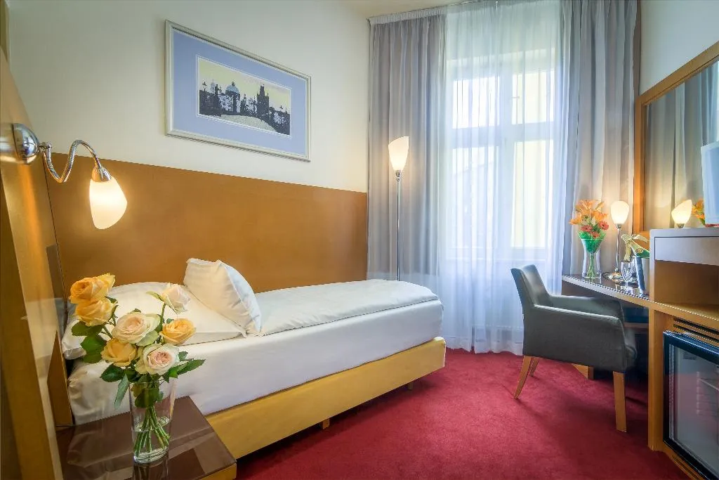 SINGLE STANDARD Room, Theatrino Hotel, Prague