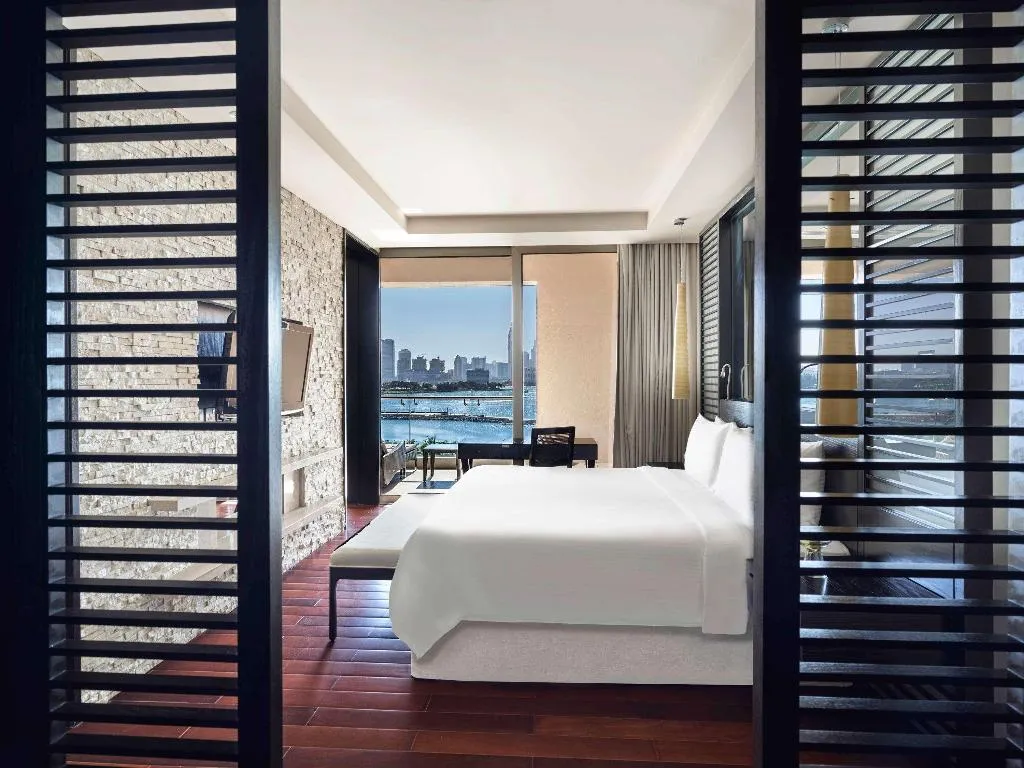 JUNIOR SUITE SEA VIEW Room, Rixos The Palm Hotel & Suites, Dubai