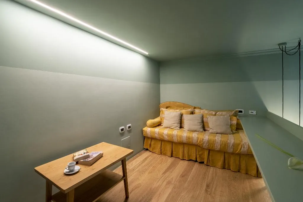TRIPLE STANDARD Room, Il Roseto Resort, Naples