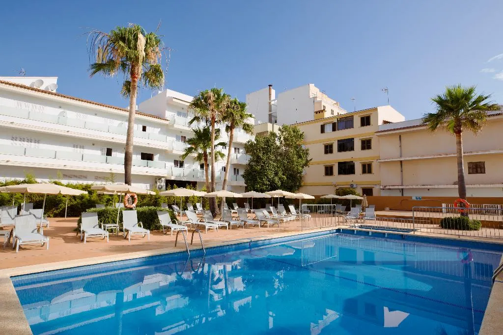 Pool, JS Horitzo, Majorca