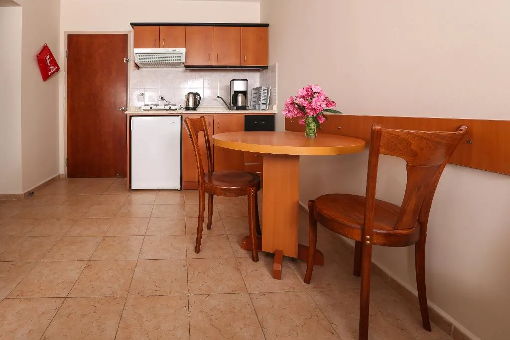 APARTMENT STANDARD Room, Tuntas Family Suites Kusadasi, Izmir
