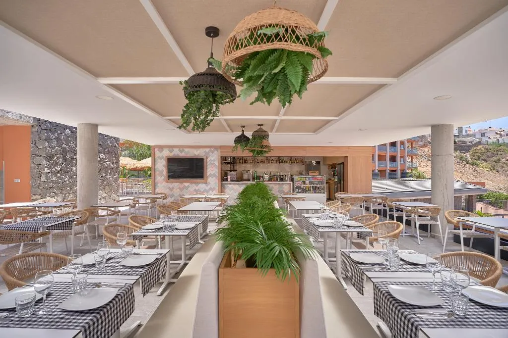 Bar, Arguineguin Park By Servatur, Gran Canaria