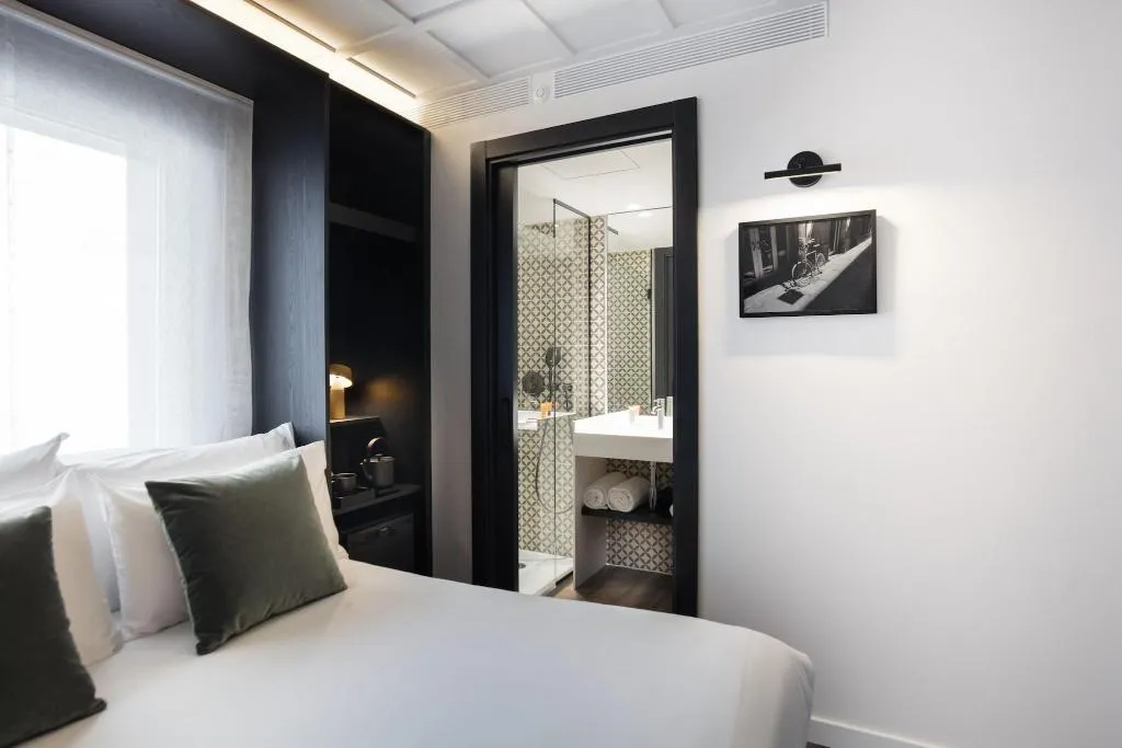 SINGLE WITH DOUBLE BED Room, Boutique Hotel Casa Volver, Barcelona