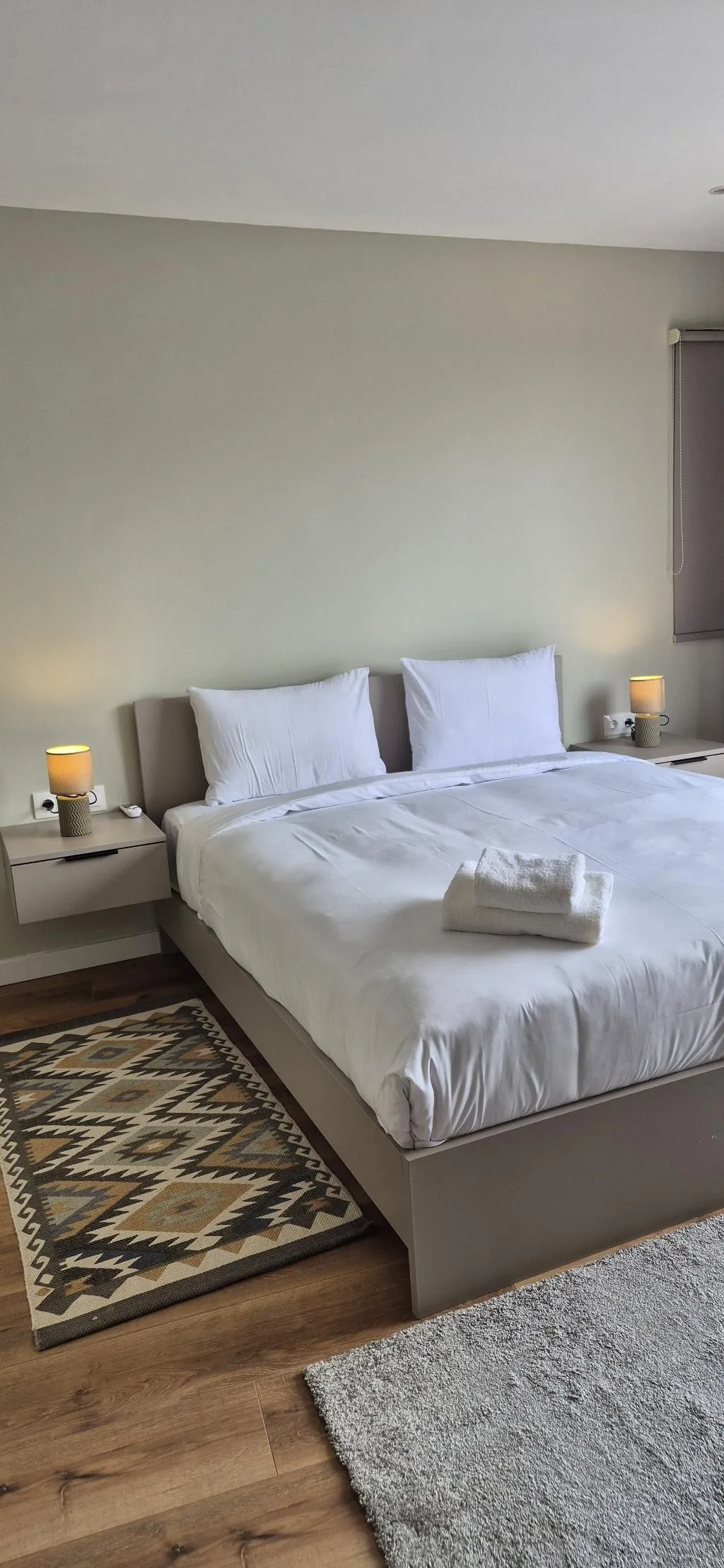 SUITE DELUXE ONE BED Room, Figleaf Kypseli, Athens