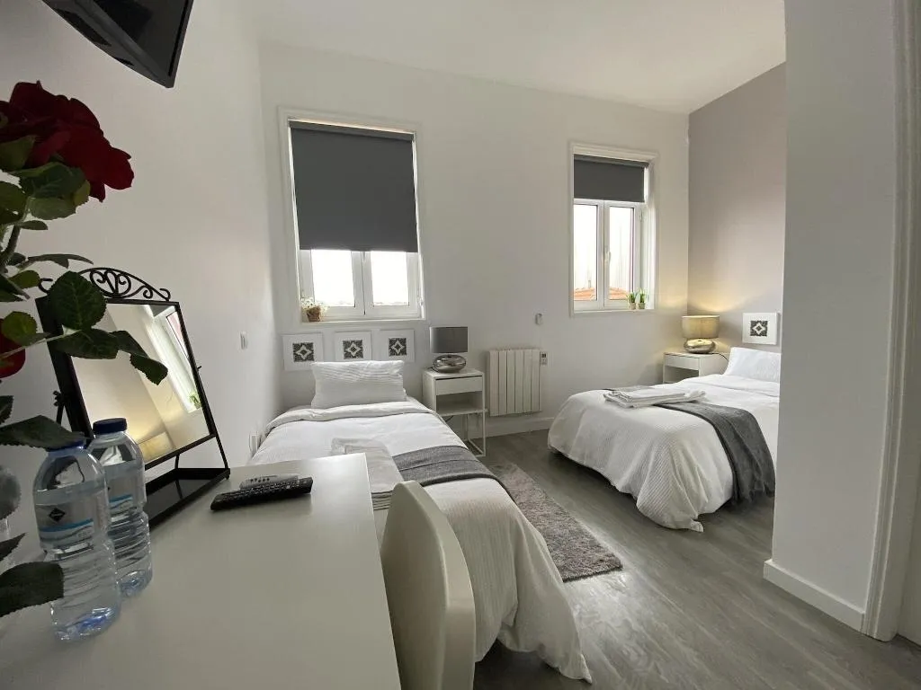 Room, Residencial Triunfo, Porto
