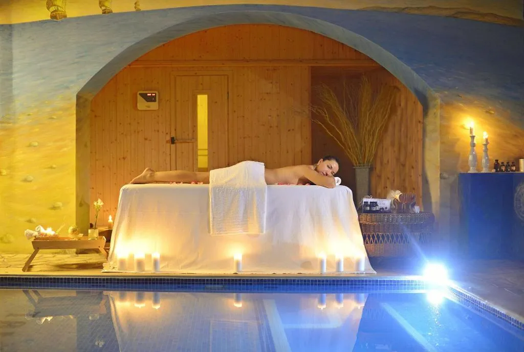 Sports and Entertainment, Tamarix Del Mar, Santorini