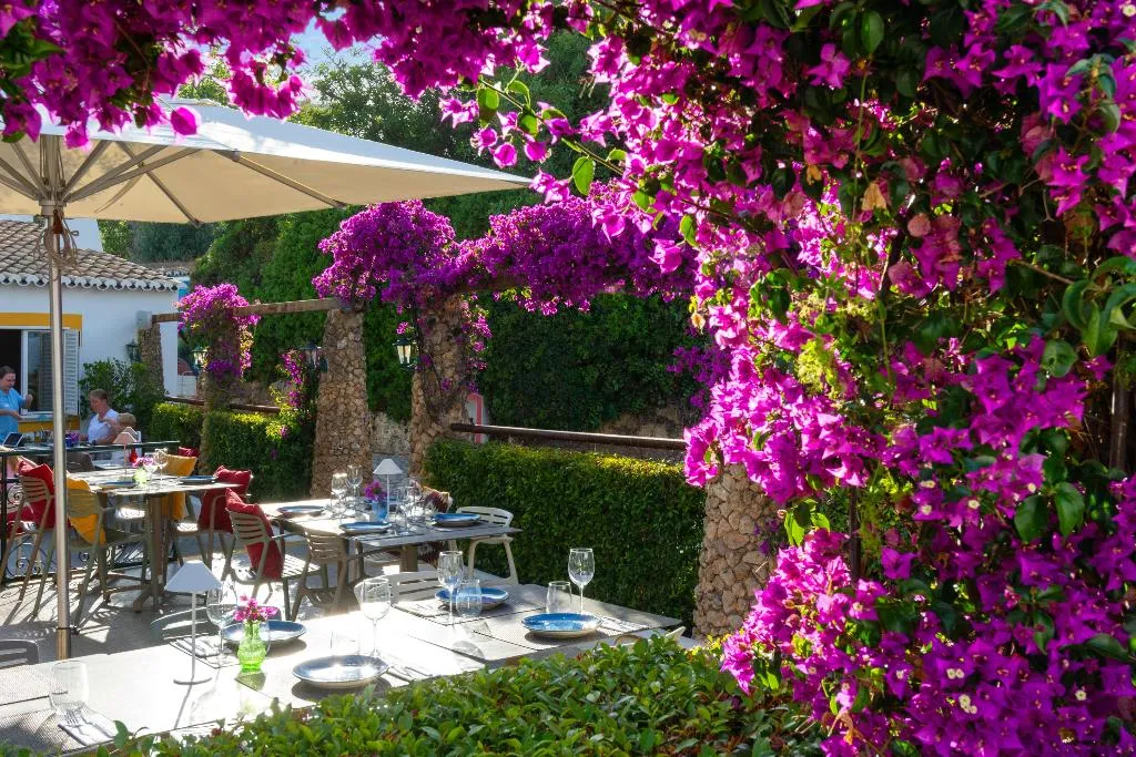 Restaurant, Quinta do Paraiso, Algarve