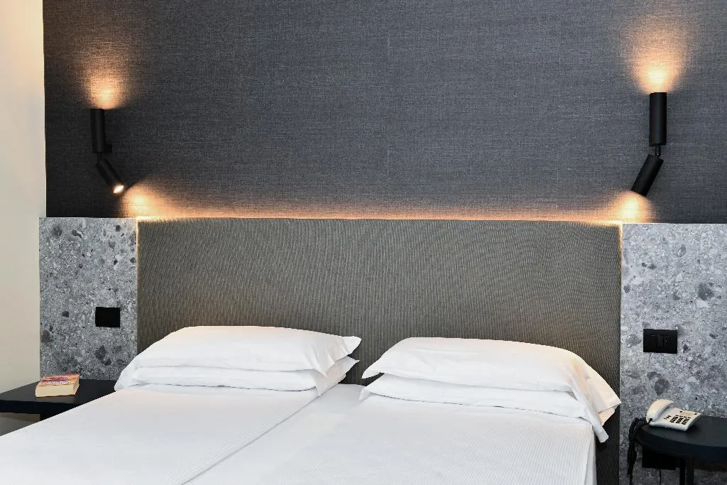 DOUBLE SUPERIOR WITH BALCONY Room, Eden Hotel, Venice