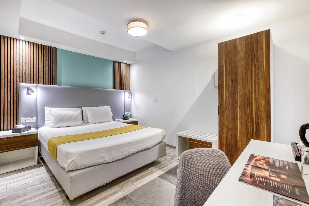 Double or Twin PROMO Room, Solana Hotel & Spa, Malta