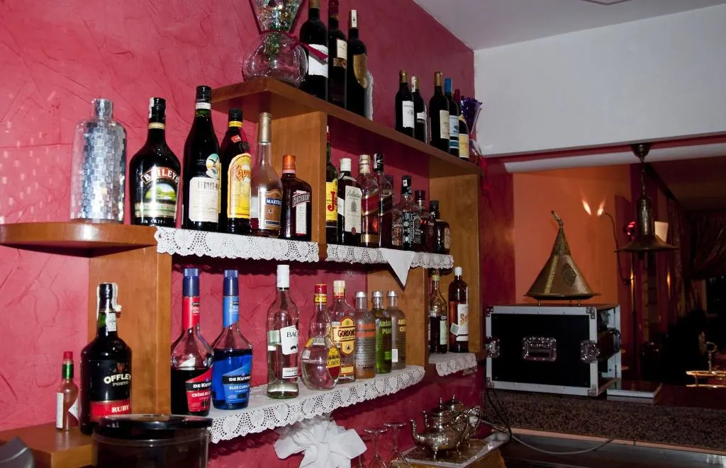 Bar, Dar Eddaya, Rabat