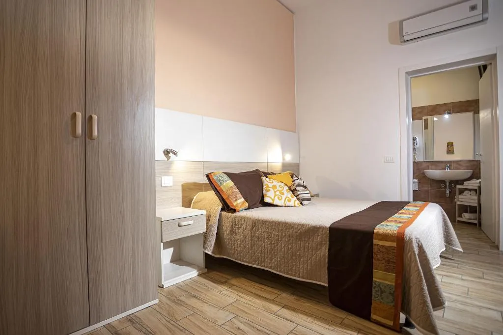 Room, Trapani Home, Palermo