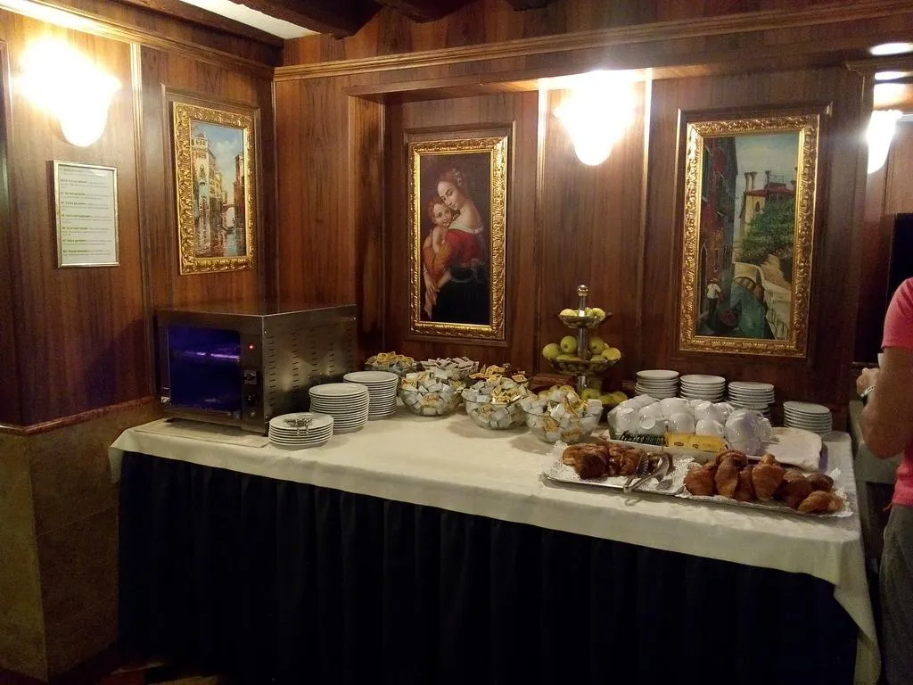 Bar, Hotel Diana, Venice