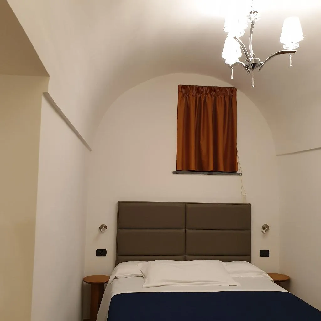 Double or Twin STANDARD Room, Residence L'Incanto Sorrento, Naples