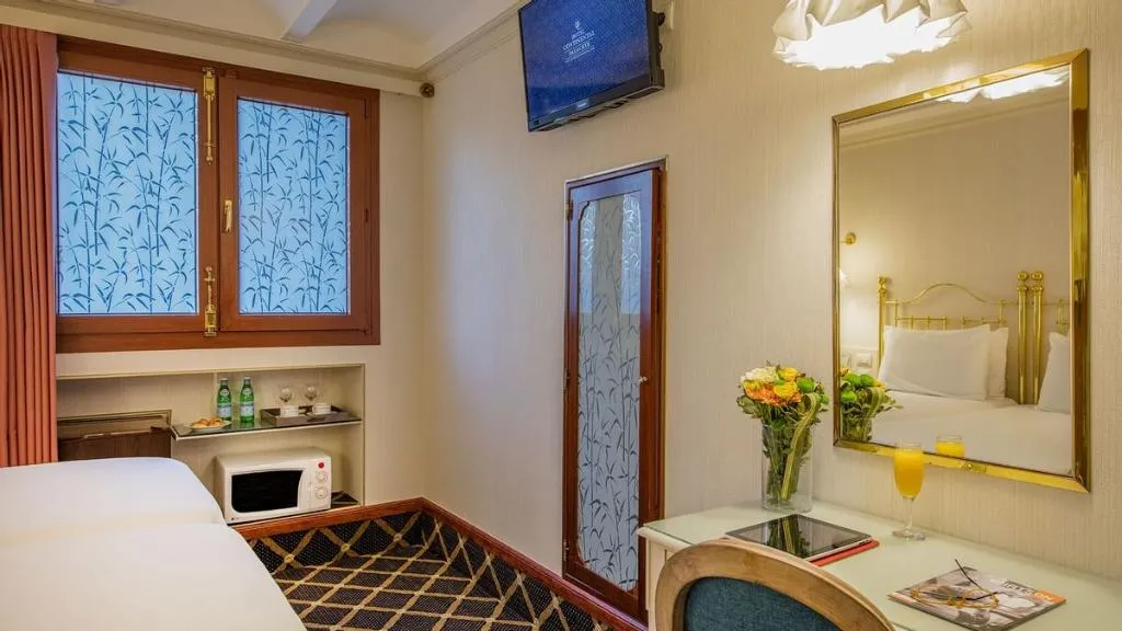 TWIN STANDARD Room, Continental Palacete Hotel, Barcelona