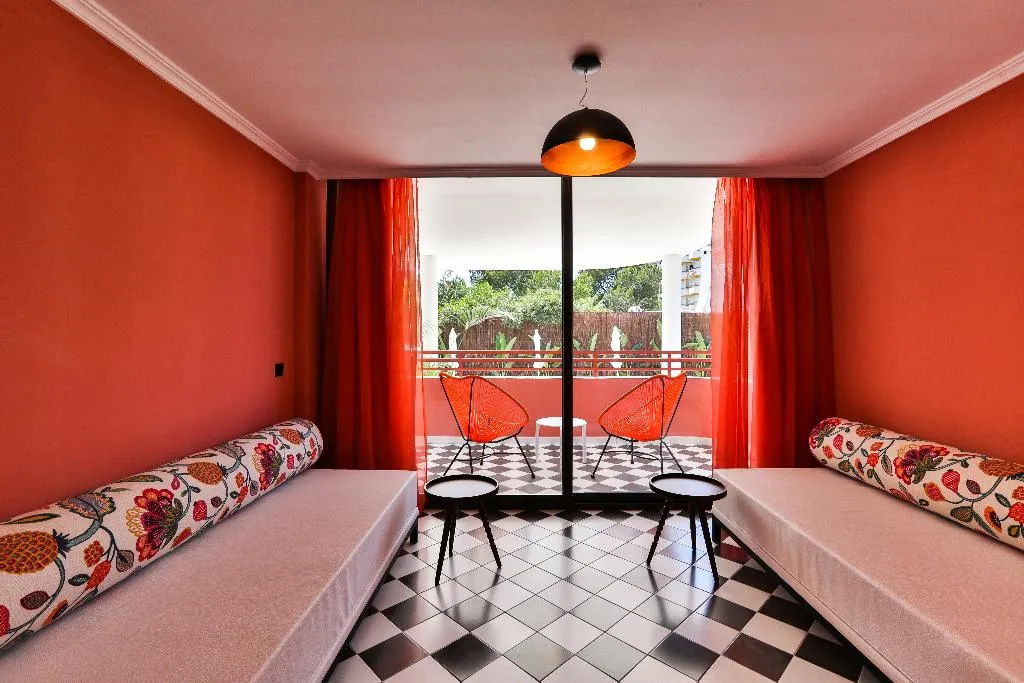 SUITE CAPACITY 4 Room, Cubanito Ibiza, Ibiza
