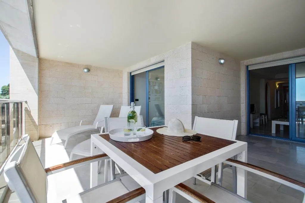 APARTMENT CAPACITY 5 TWO BEDROOMS Room, Pierre & Vacances Altea Beach Port, Costa Blanca