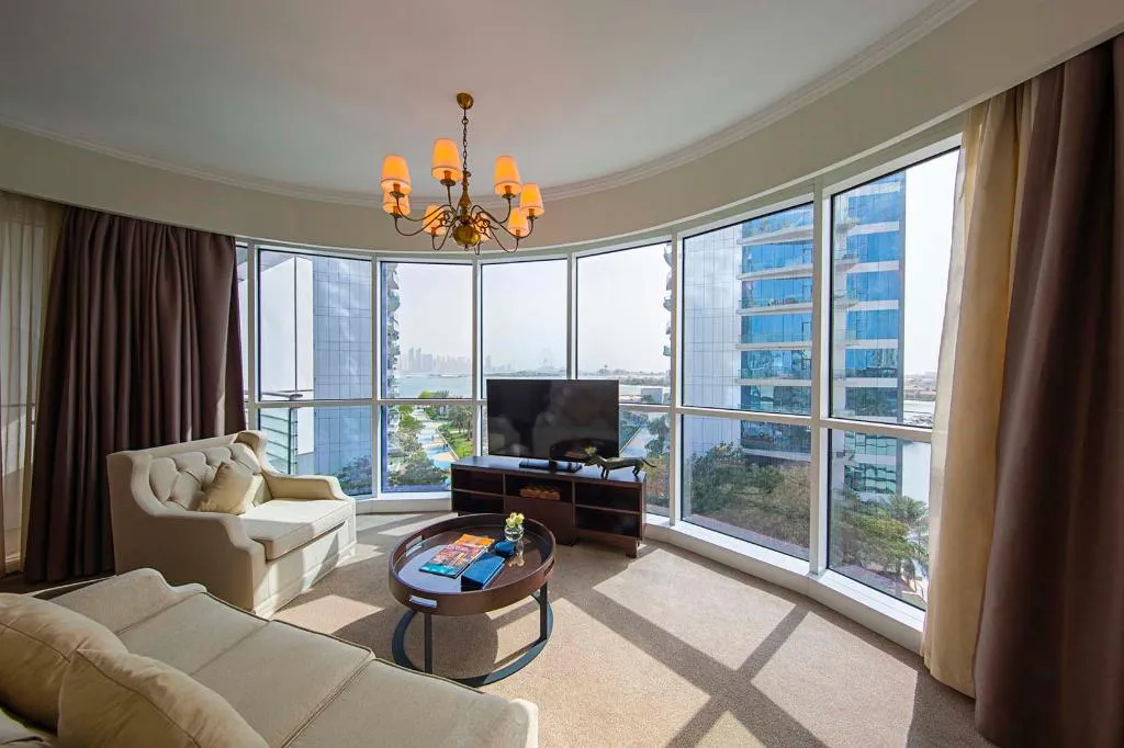 JUNIOR SUITE STANDARD Room, Dukes The Palm Dubai Hotel, Dubai