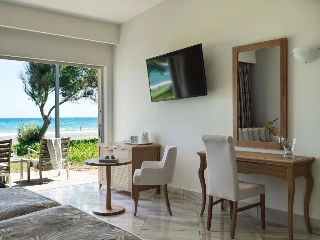 BUNGALOW SEA FRONT Room, Civitel Creta Beach, Crete