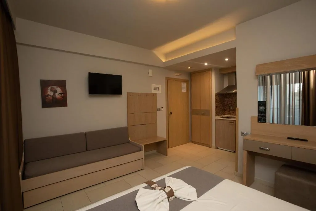STUDIO CLASSIC Room, Amalia Center, Thessaloniki