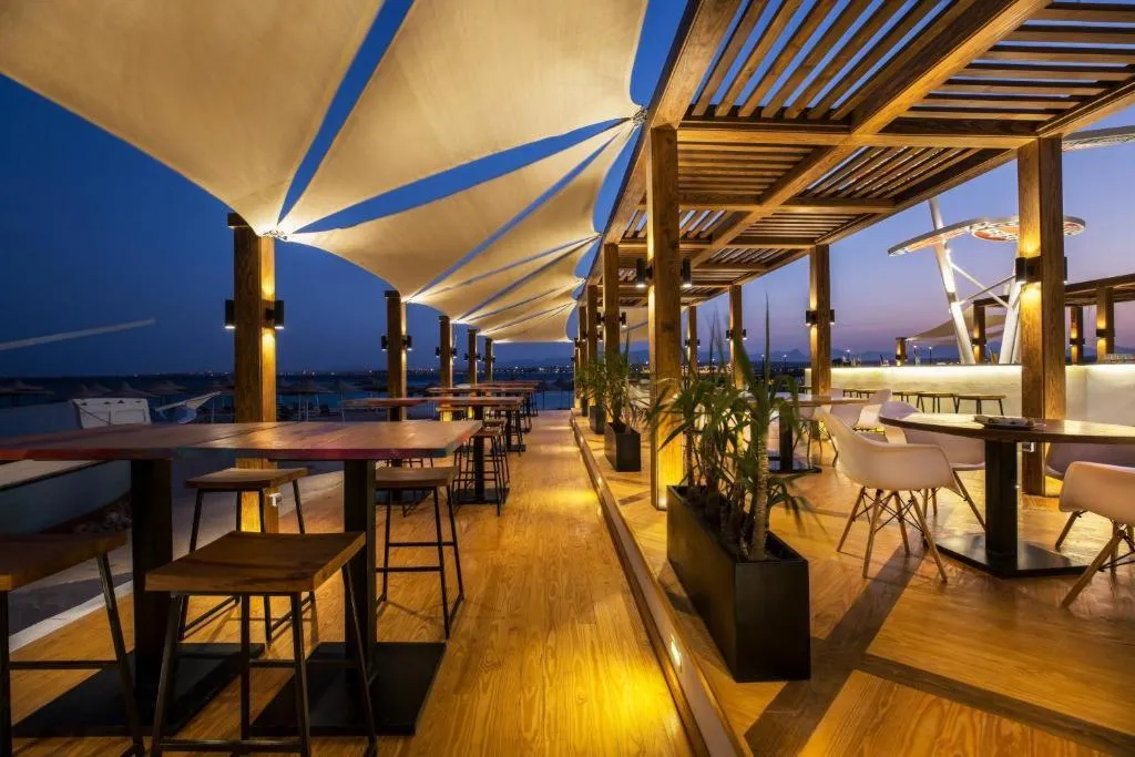 Restaurant, Pyramisa Beach Resort Sahl Hasheesh, Red Sea Riviera