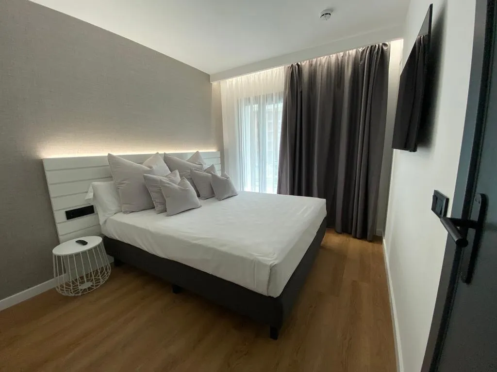 Room, Rentalmar Suites Salou Families only, Costa Dorada