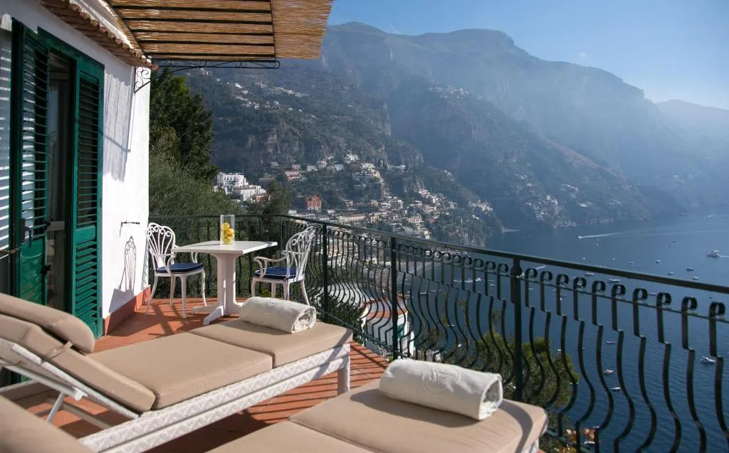 Terrace, Le Agavi hotel, Naples