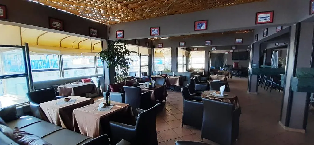 Bar, New Farah Hotel, Agadir