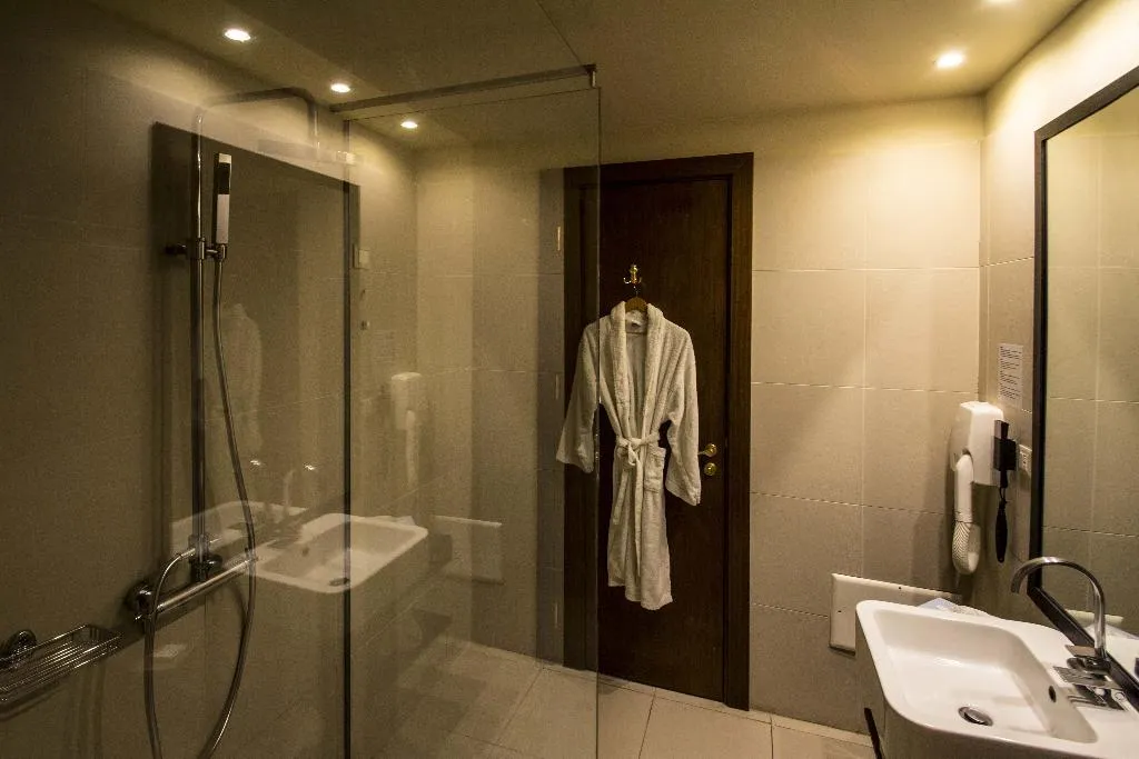 Double or Twin CLASSIC SEA VIEW Room, Mabely Grand hotel, Zante