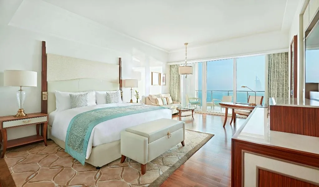 Room, Waldorf Astoria Dubai Palm Jumeirah, Dubai