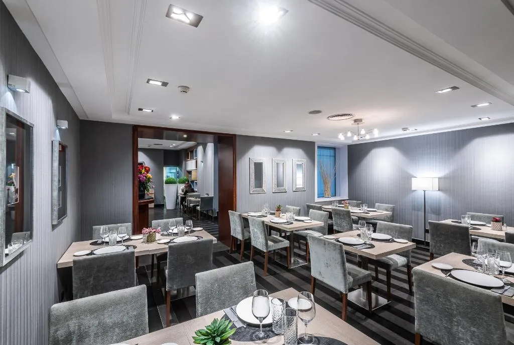 Restaurant, Intelier Palacio de San Martín, Madrid